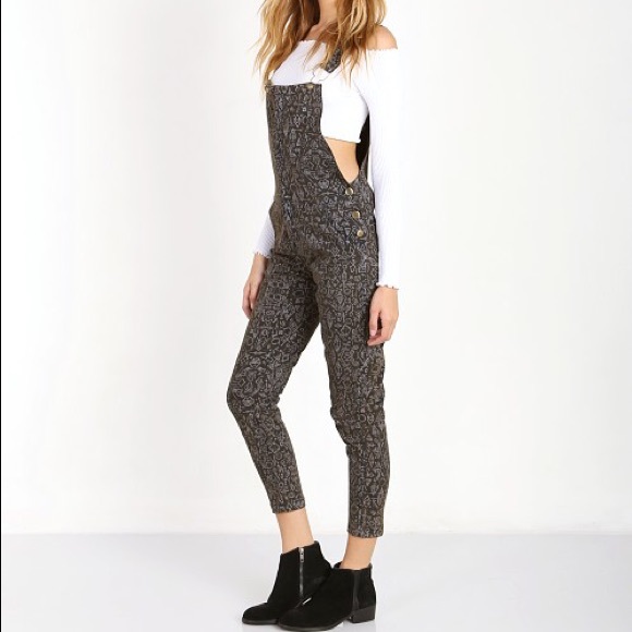 Free People Pants - TALLOW by FREE PEOPLE TRIBAL ZODIAC OVERALL  sz 2